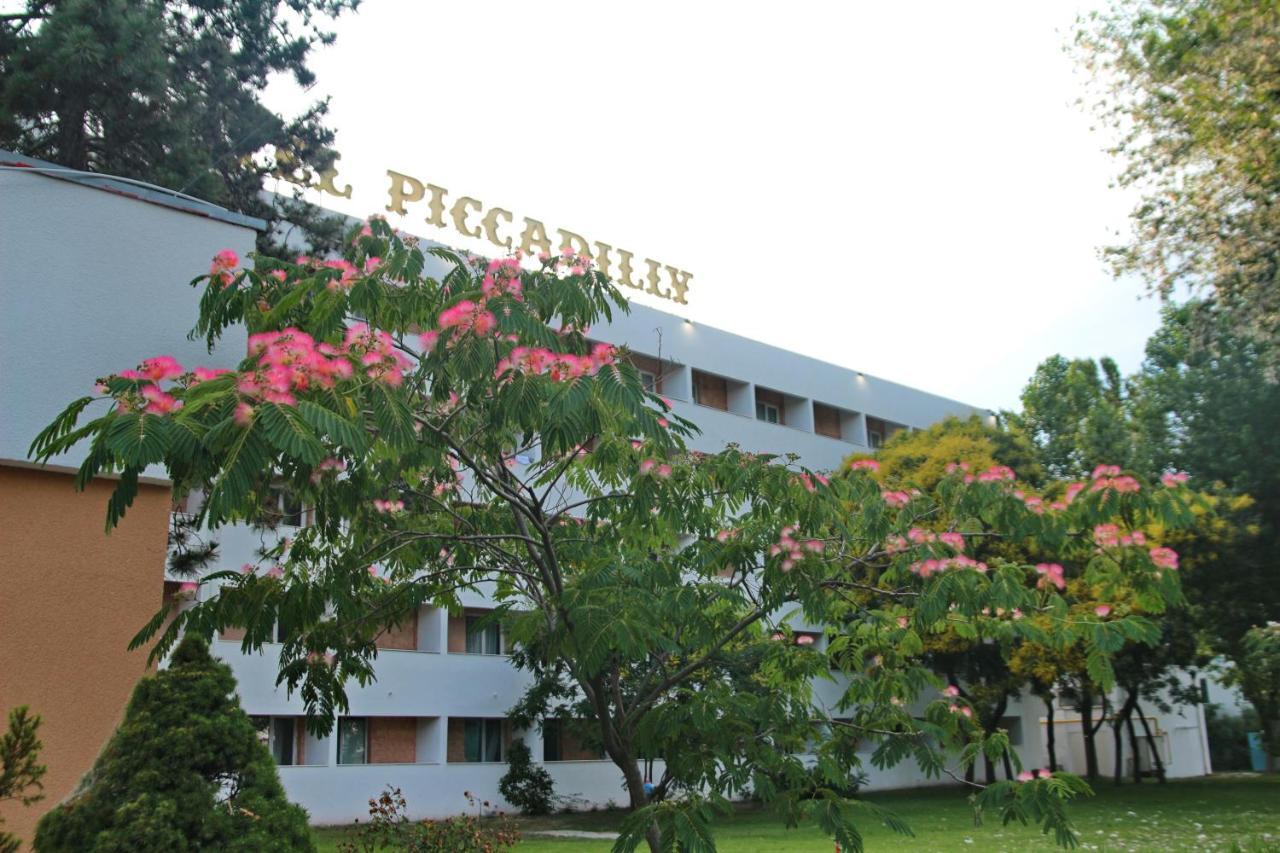 Hotel Piccadilly Mamaia Dış mekan fotoğraf