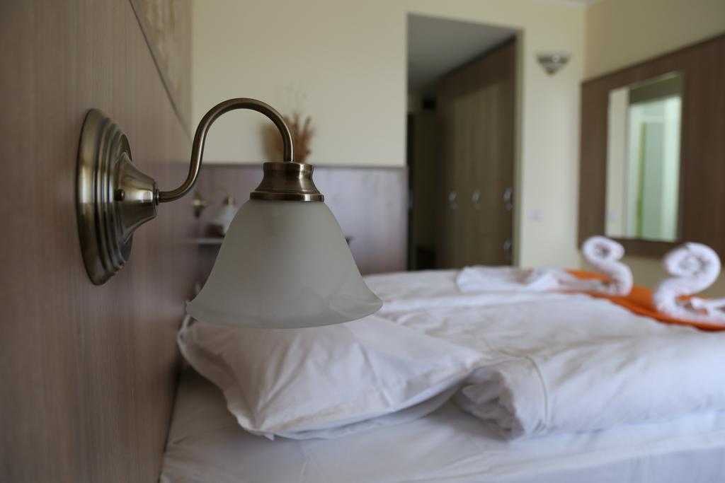 Hotel Piccadilly Mamaia Dış mekan fotoğraf