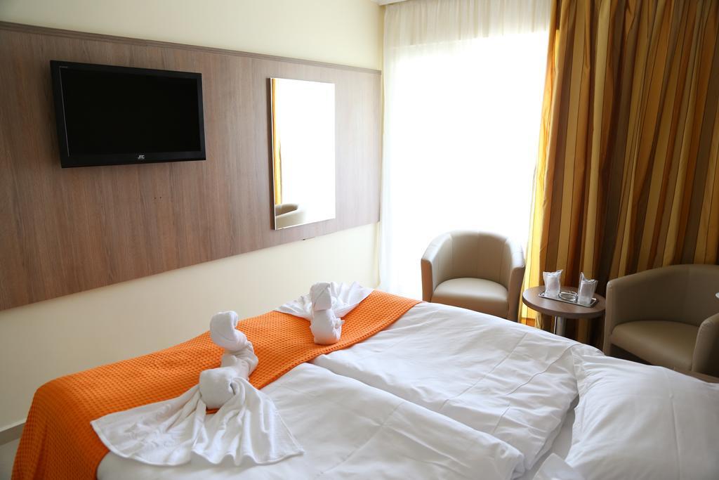 Hotel Piccadilly Mamaia Oda fotoğraf