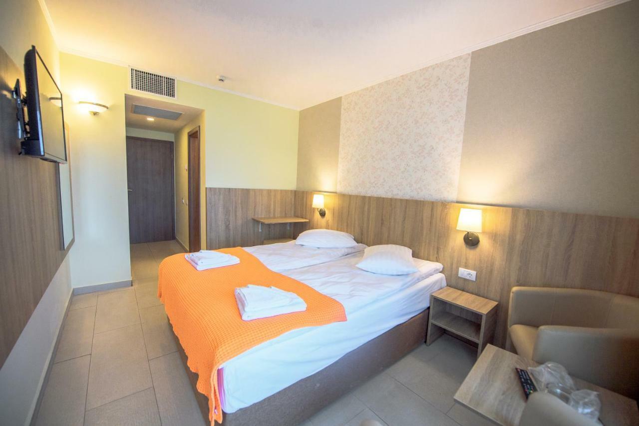 Hotel Piccadilly Mamaia Dış mekan fotoğraf