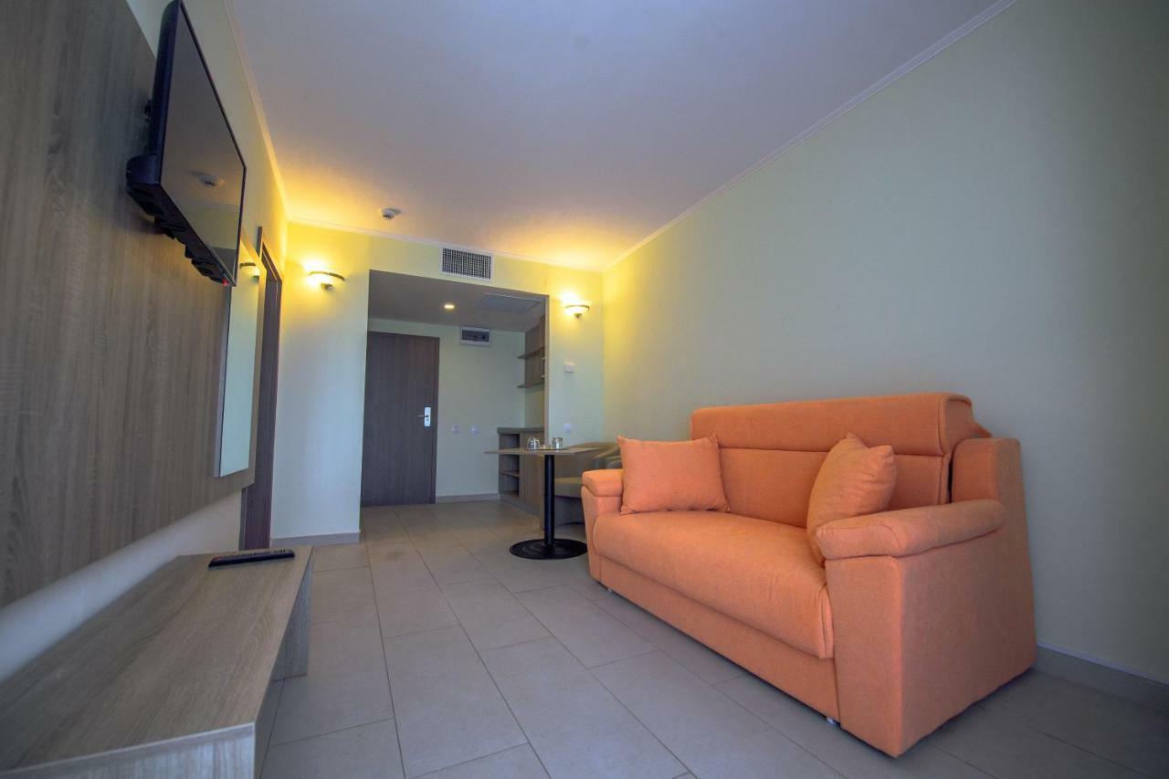Hotel Piccadilly Mamaia Dış mekan fotoğraf