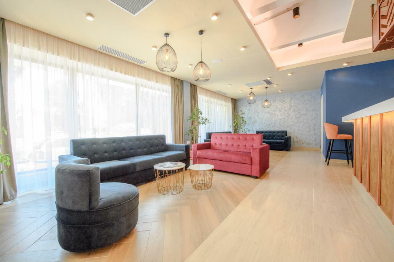 Hotel Piccadilly Mamaia Dış mekan fotoğraf