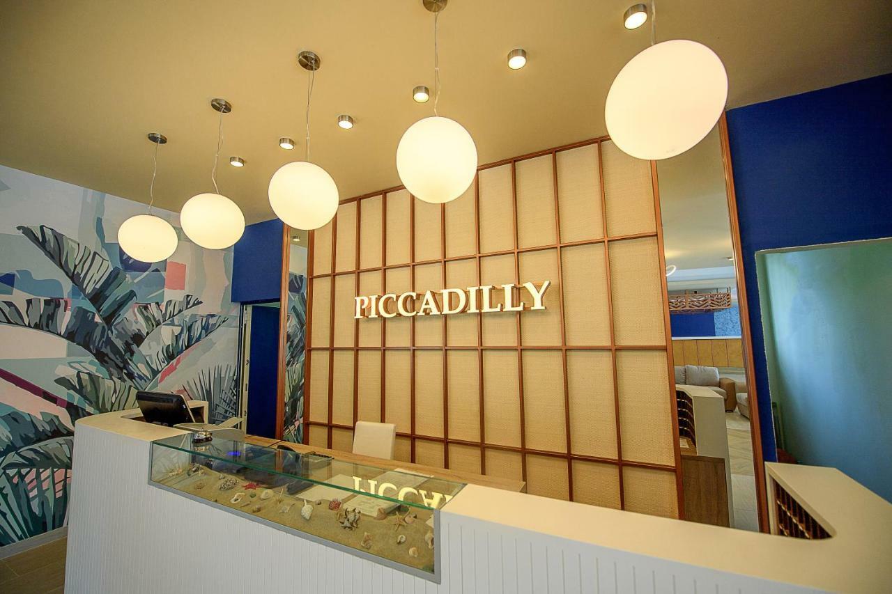 Hotel Piccadilly Mamaia Dış mekan fotoğraf